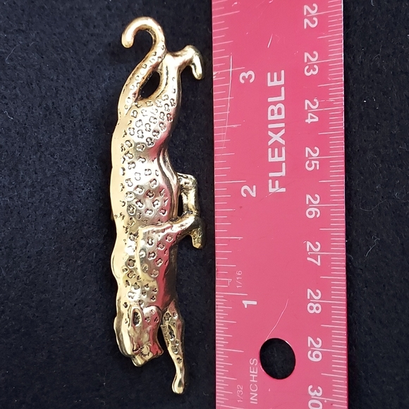 Vintage Brass Leopard Scarf Tie - Picture 3 of 5